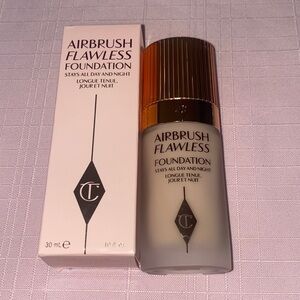 Charlotte Tilbury Airbrush Flawless Foundation 2 Neutral Full Size 30mL Sealed